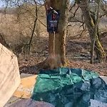 Praha Glamping Nucice 380 * Loděnice