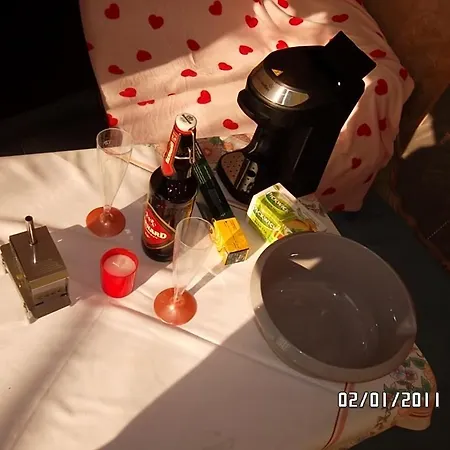 Luksustelt Praha Glamping Nucice 380 Loděnice